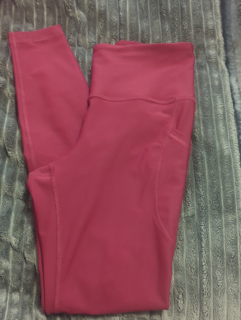 Old Navy Powersoft Deep Red High-Rise Active Leggings